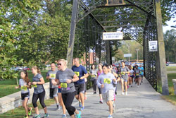 People running