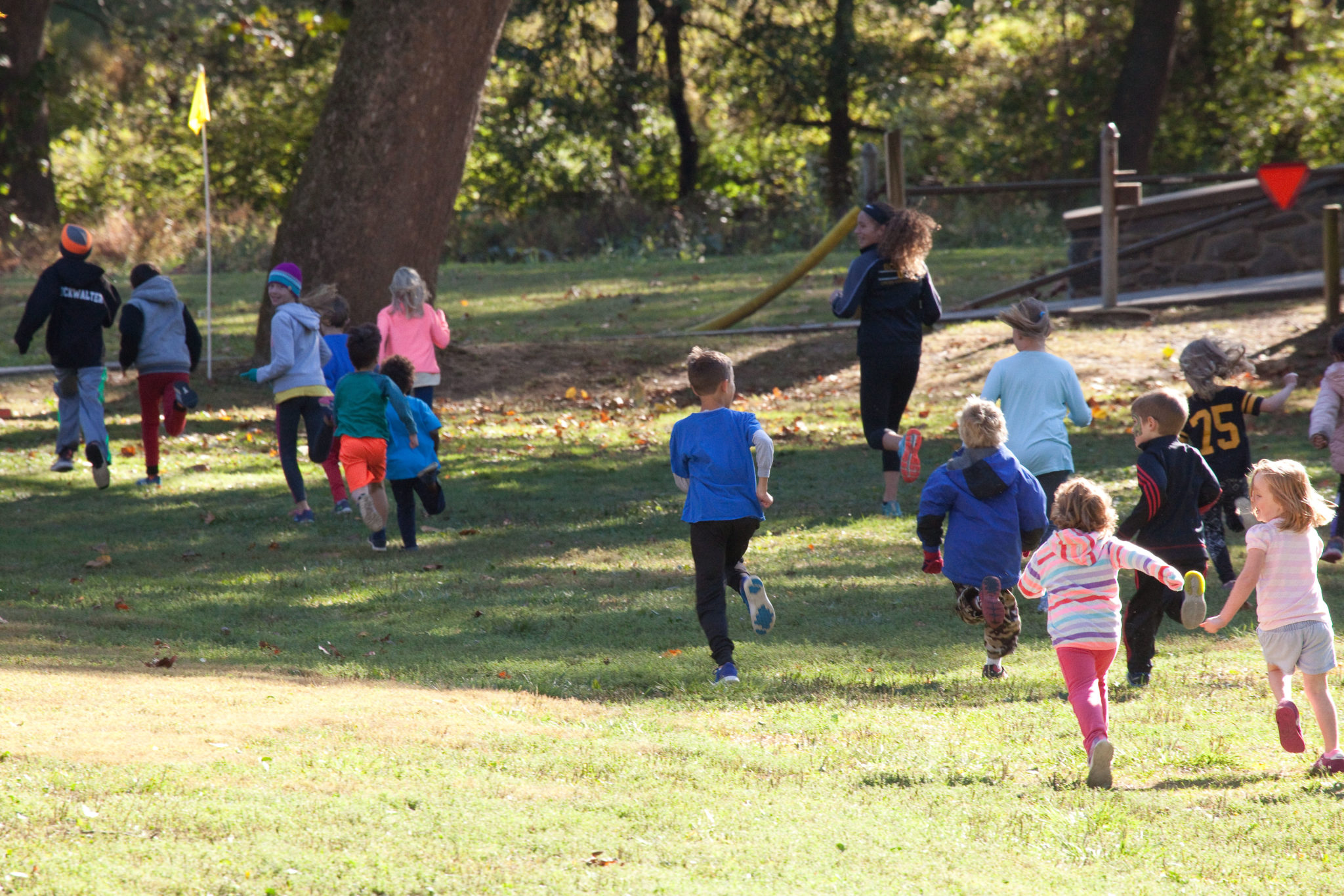 students running in the Iron bridge Fun Run on the course