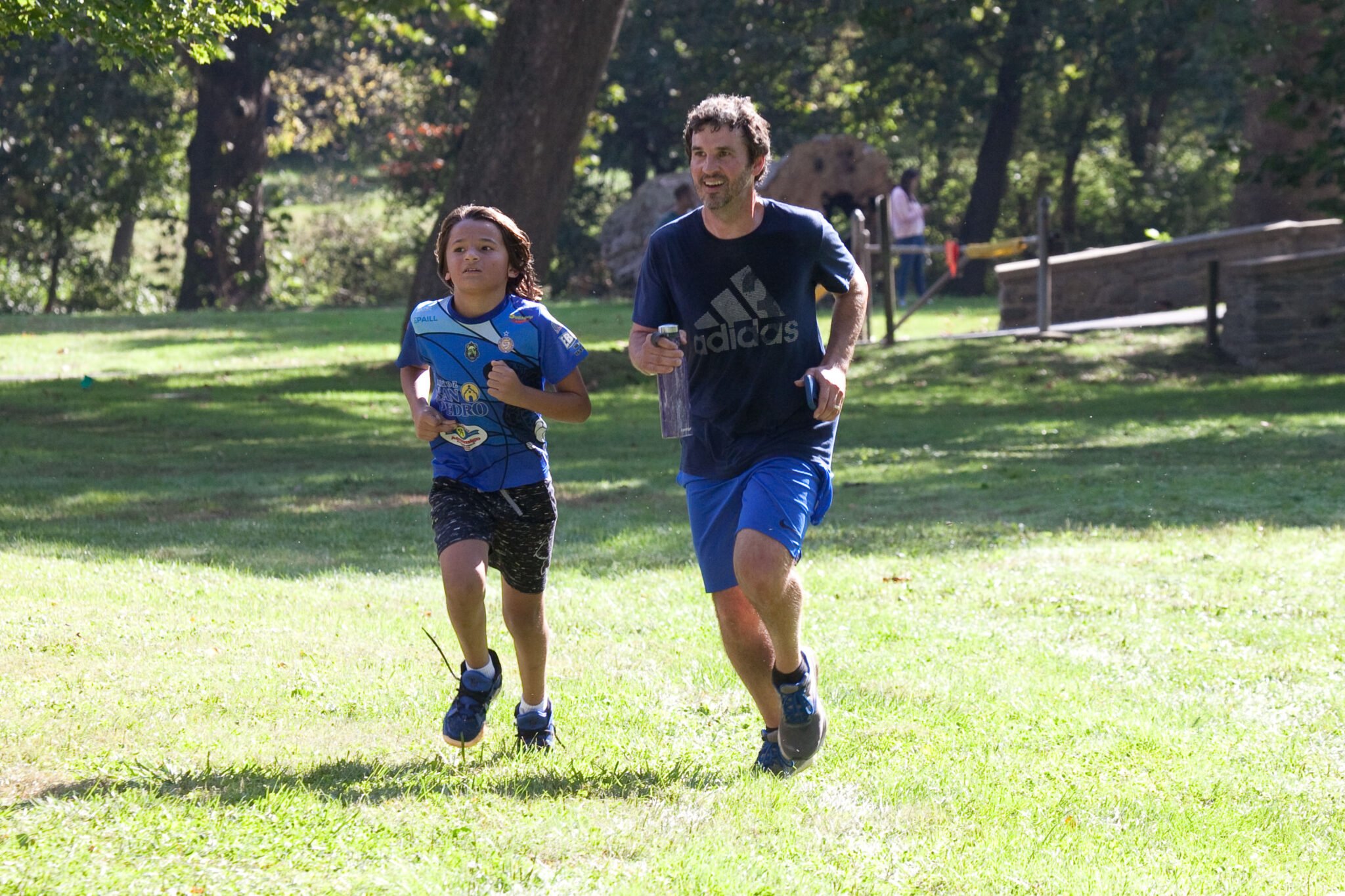 People running in the Iron Bridge Run