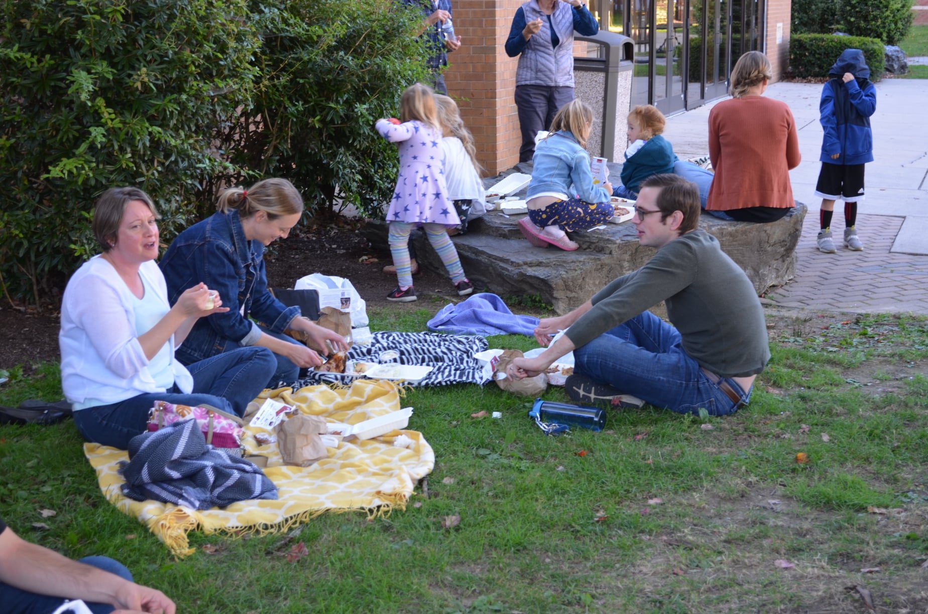 families eating