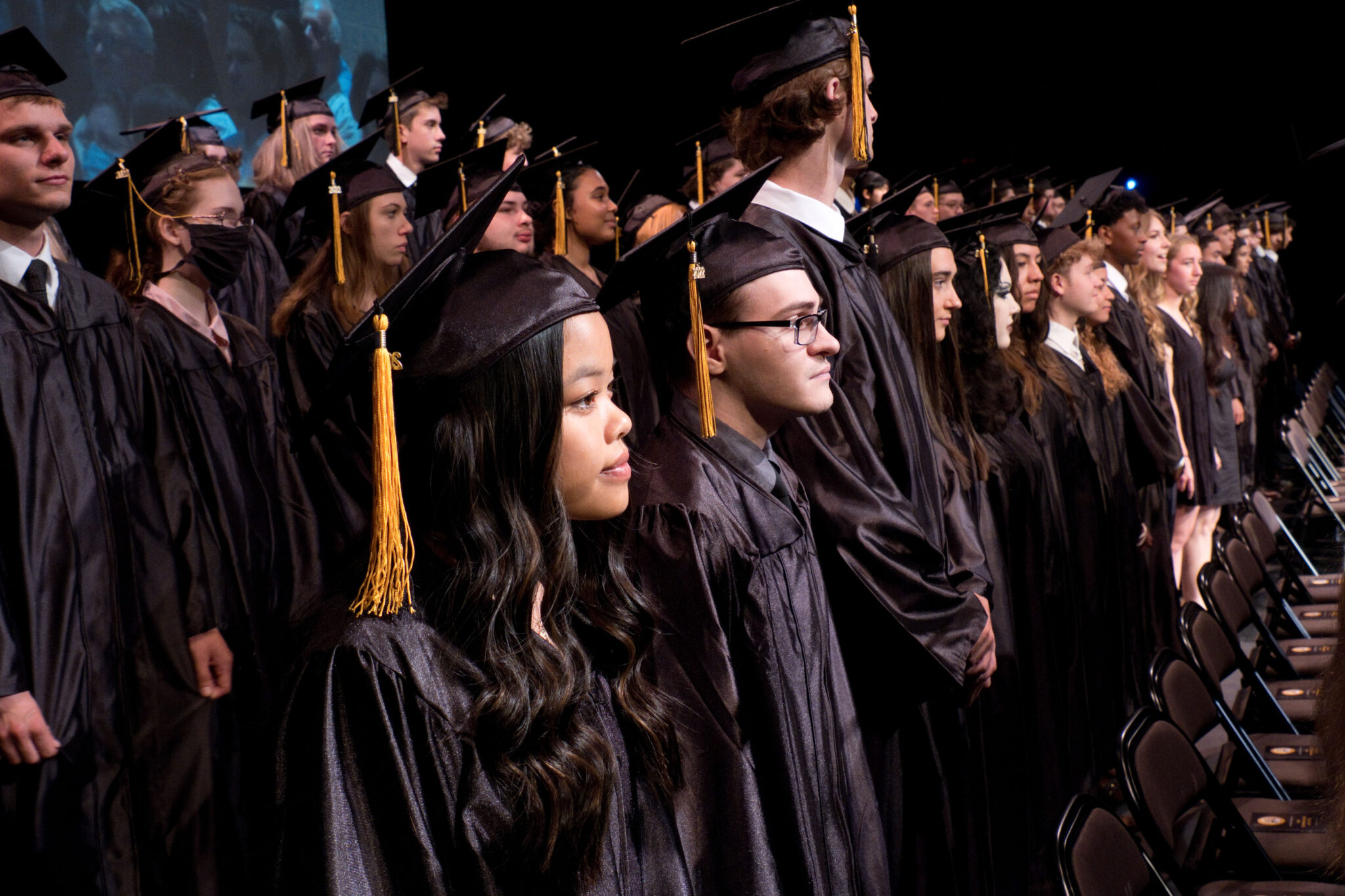 2022 lm graduates on stage