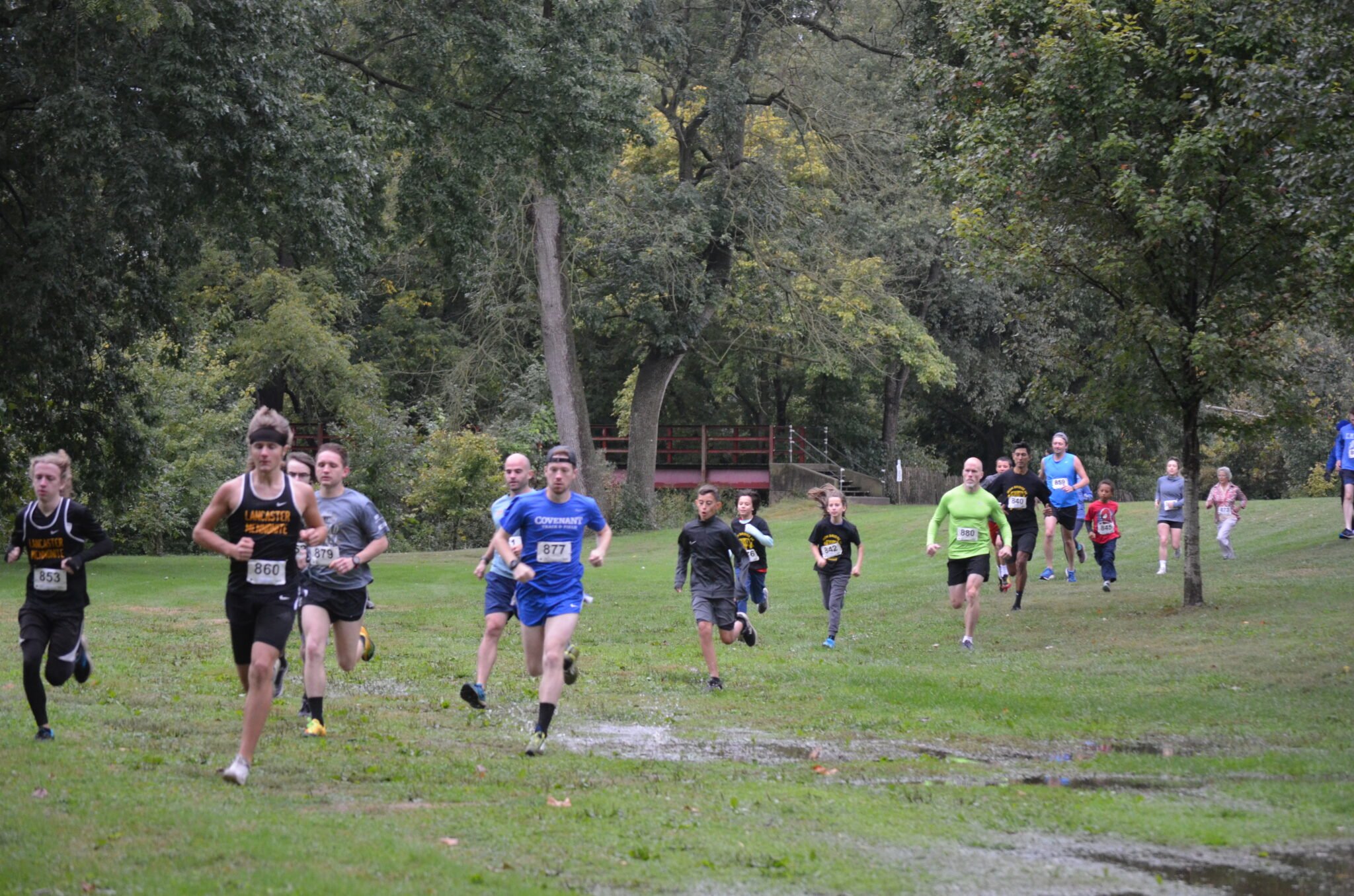 Participants in the Iron Bridge Run