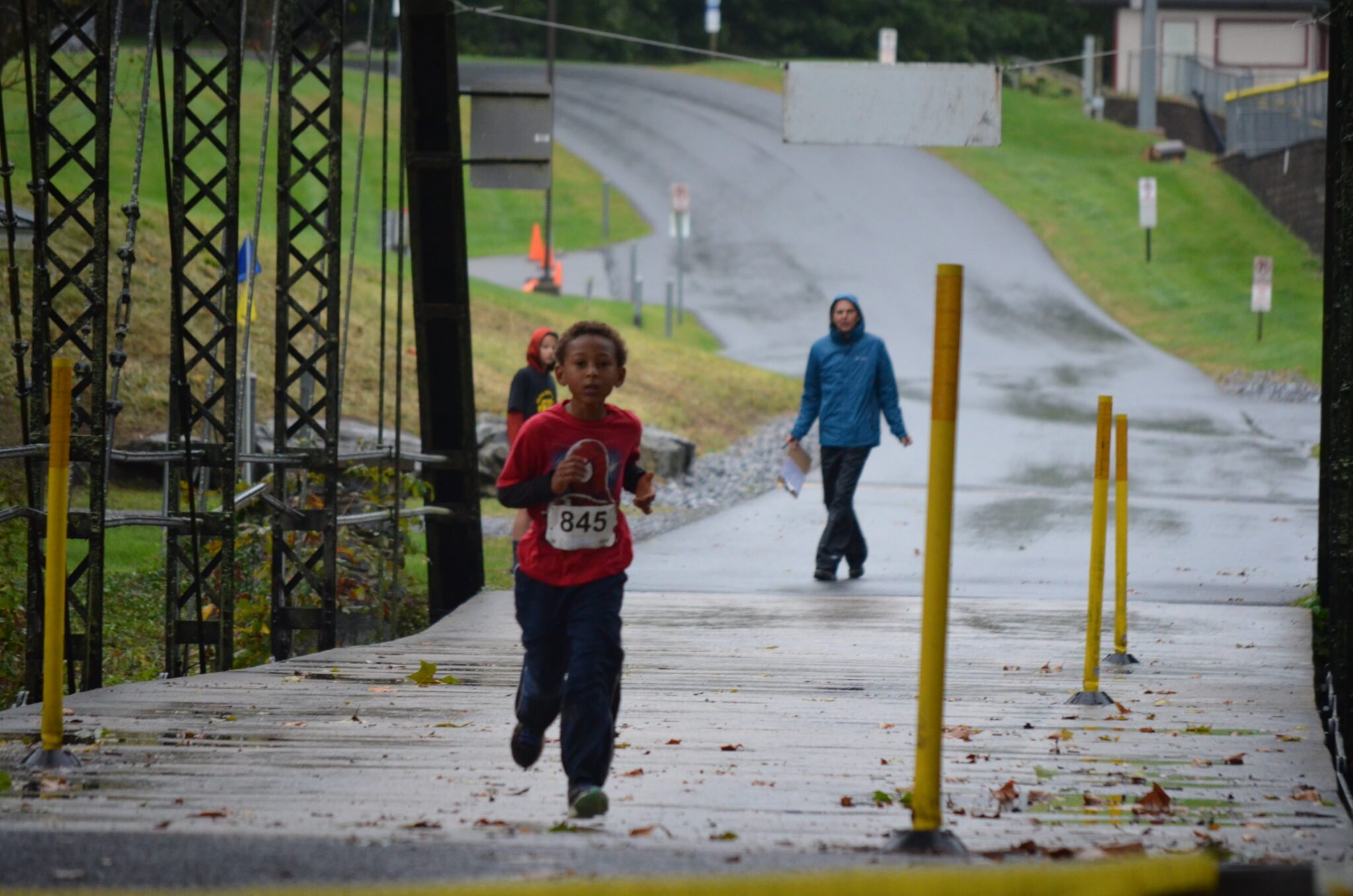 Iron Bridge Run participant