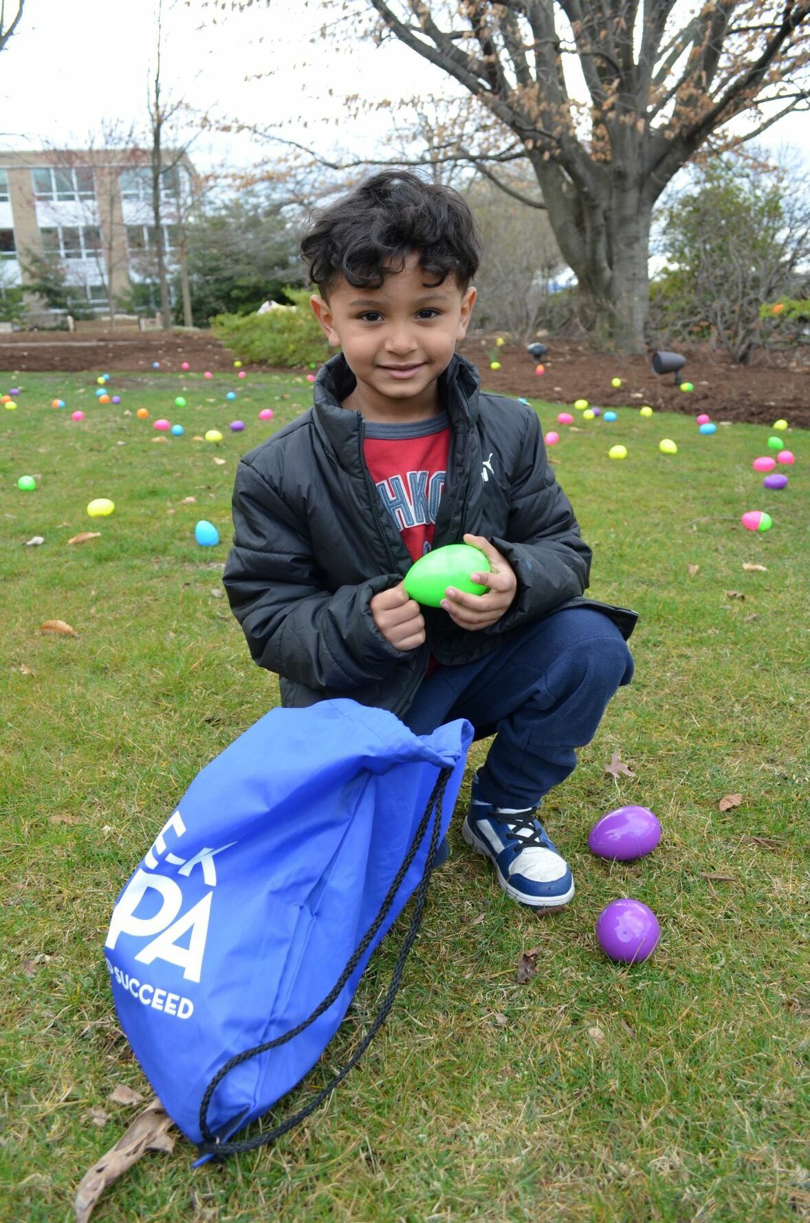 LM student getting eggs