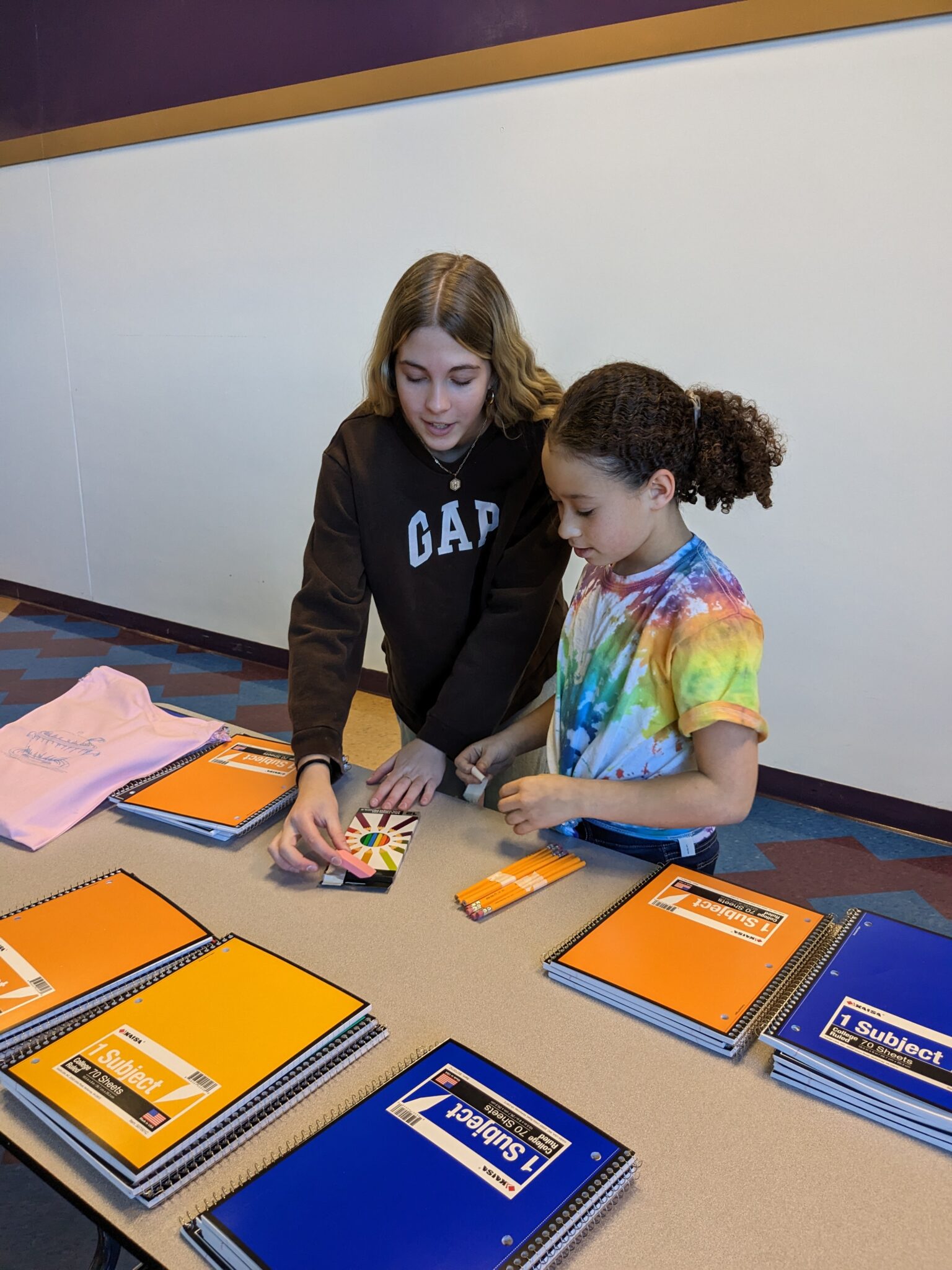 LM students creating care packages for students