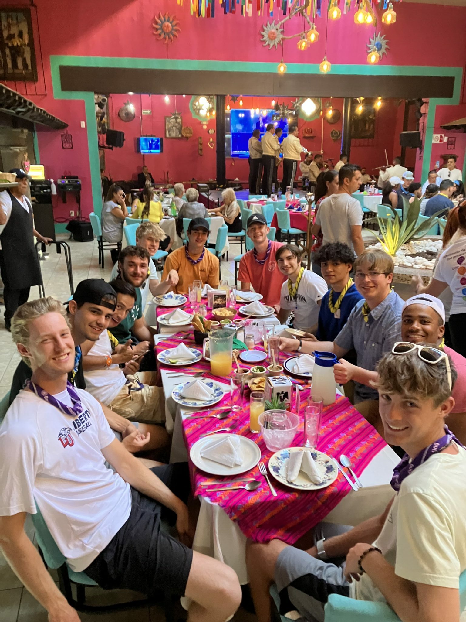 Students in Mexico enjoying a meal