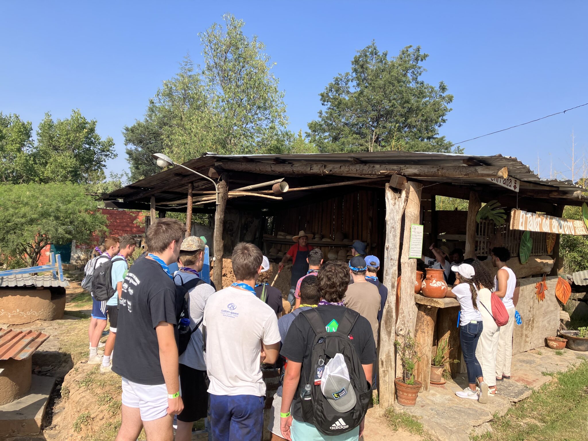 LM Students in Mexico at a Market