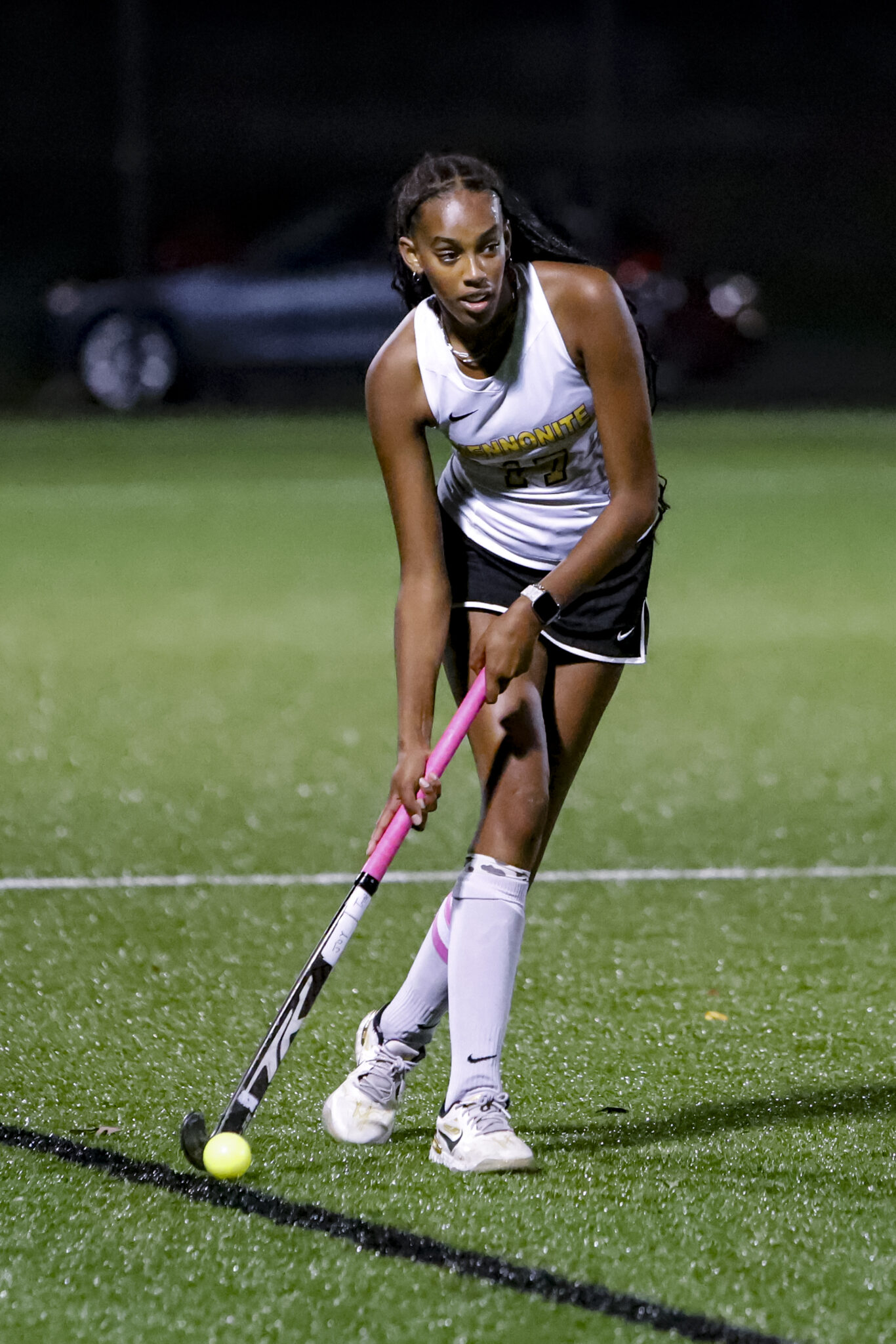 Girls field hockey player