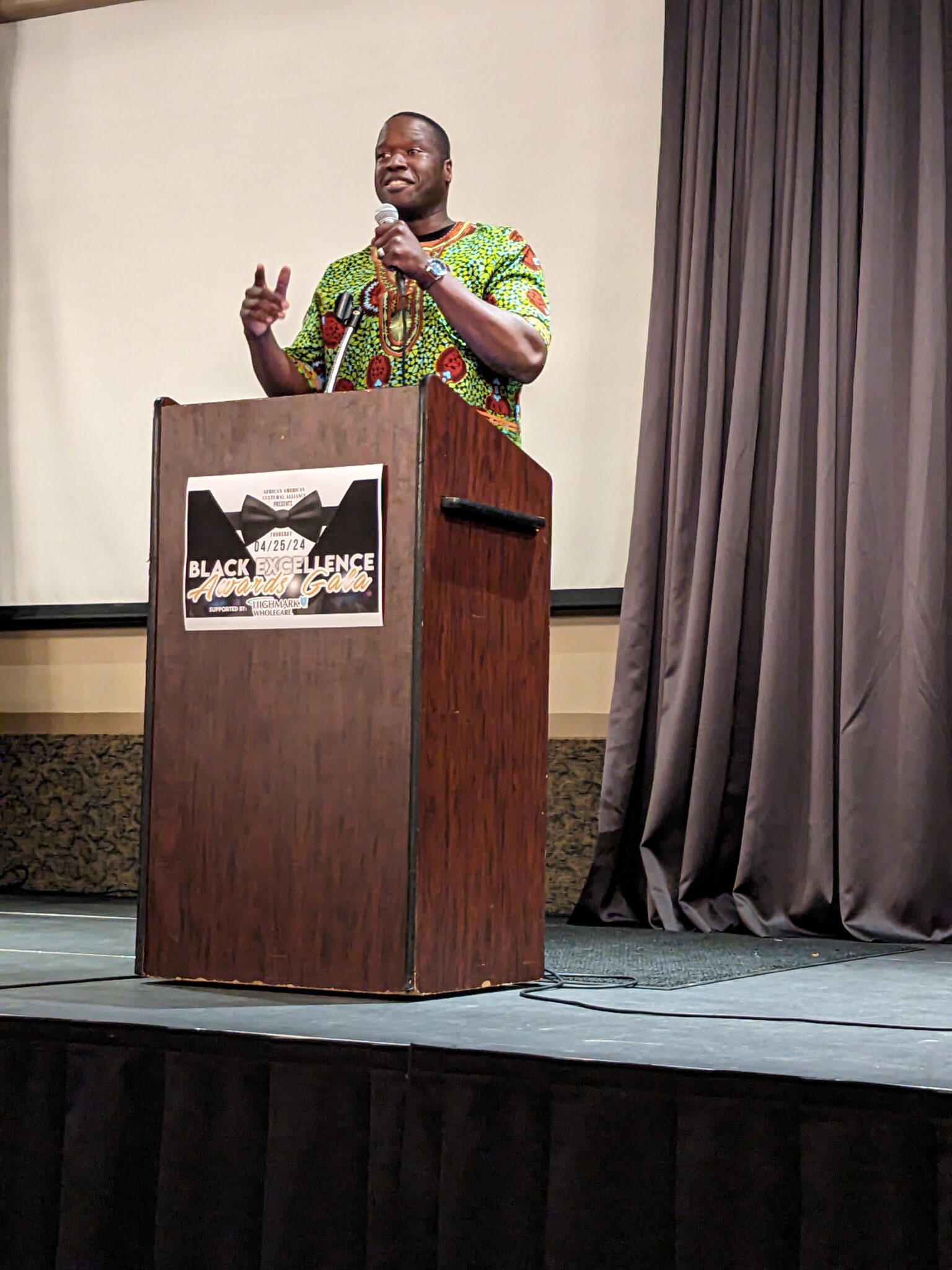 Dr. Badriaki at African American Cultural Alliance award ceremony.