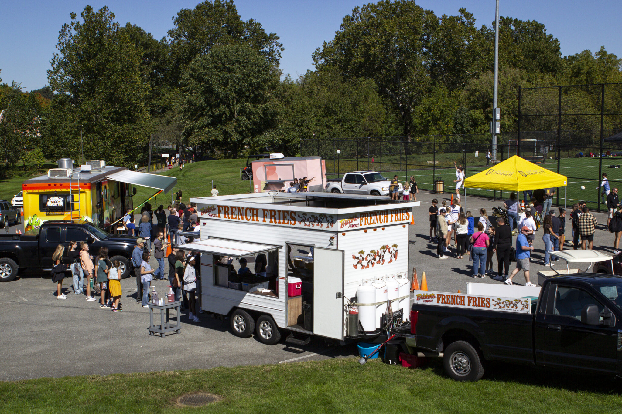 Homecoming food trucks