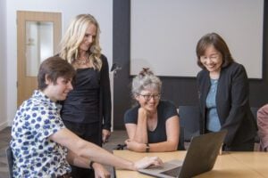 KAREN HOOBER MENTORING STUDENTS AND SHARING RESEARCH